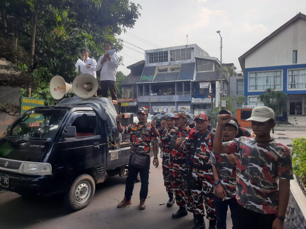 GEMAKO dan LMPI Gerudug Kejagung Terkait Dugaan Korupsi Di Provinsi Banten