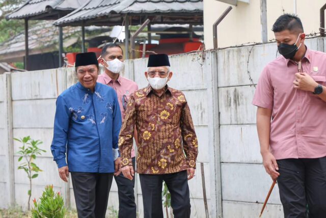 Sambut Kepulangan Wapres, Pj Gubernur Laporkan Sejumlah Capaian