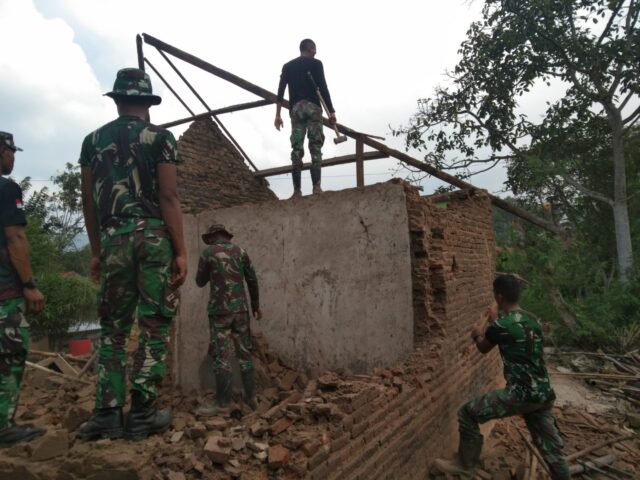 Kodim 0623/Cilegon Bekerjasama Dengan PT Krakatau Steel Bangun Rutilahu 2