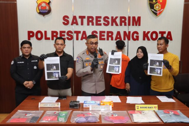 Kapolresta Serkot Gelar Konferensi Pers Pelaku Perkosaan Disertai Curas