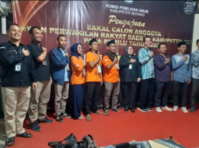 Resmi Mendaftar ke KPU, Bacaleg Partai Buruh Siap Menang di Pemilu 2024