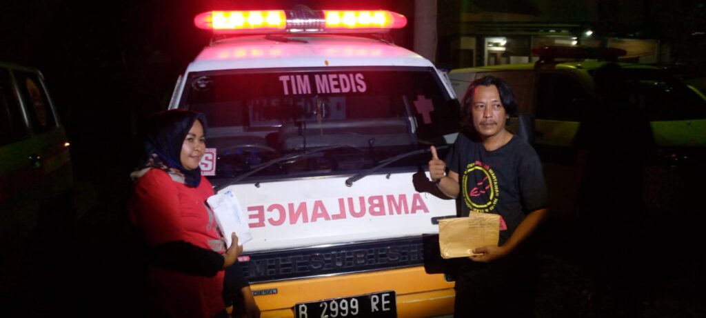 Relawan FBN Tambah Ambulan Baru, Lulu Jamaludin: Semua Ini Untuk Masyarakat Banten Relawan FBN Tambah Ambulan Baru, Lulu Jamaludin: Semua Ini Untuk Masyarakat Banten