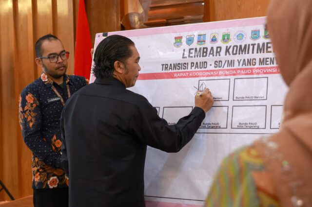 Siap Indonesia Emas 2045, Pj Gubernur Banten Al Muktabar Buka Rapat Koordinasi Bunda Paud se-Provinsi Banten