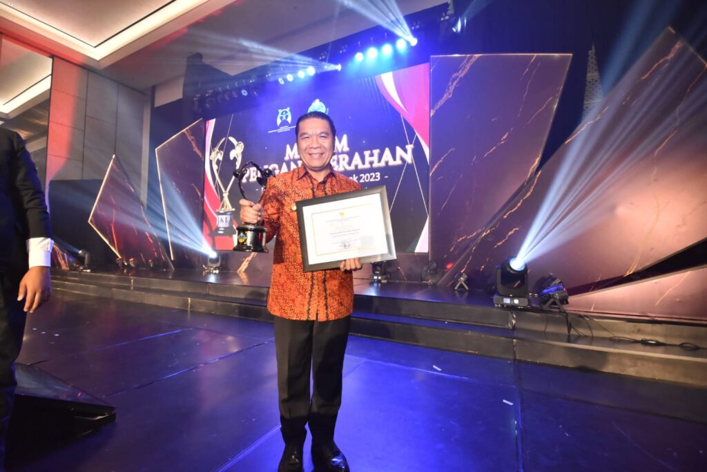 Provinsi Banten Kembali Raih Provinsi Layak Anak Tahun 2023 Provinsi Banten Kembali Raih Provinsi Layak Anak Tahun 2023