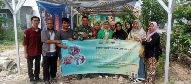 Babinsa Koramil 0602-12/Ciomas Hadiri Kegiatan Bank Sampah Dilingkungan Tempat Tinggalnya