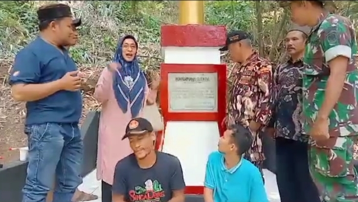 Koramil 0602-04/Taktakan Bersama warga Gelar Karya Bakti Di Monumen Pertempuran Cijentul