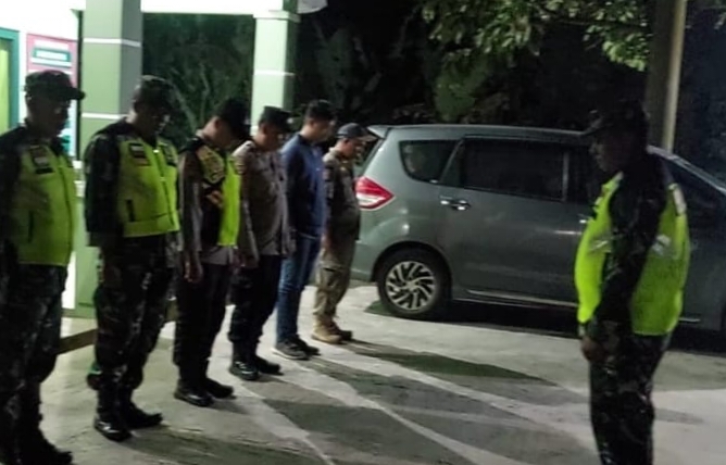 Patroli Koramil 0602-14/Pabuaran Sisir Tempat Yang Diduga Sering Terjadi Kejahatan Patroli Koramil 0602-14/Pabuaran Sisir Tempat Yang Diduga Sering Terjadi Kejahatan