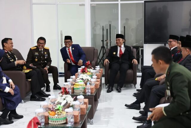 Pj Gubernur Banten Hadiri Rapat Paripurna DPRD Mendengarkan Pidato Kenegaraan Presiden RI