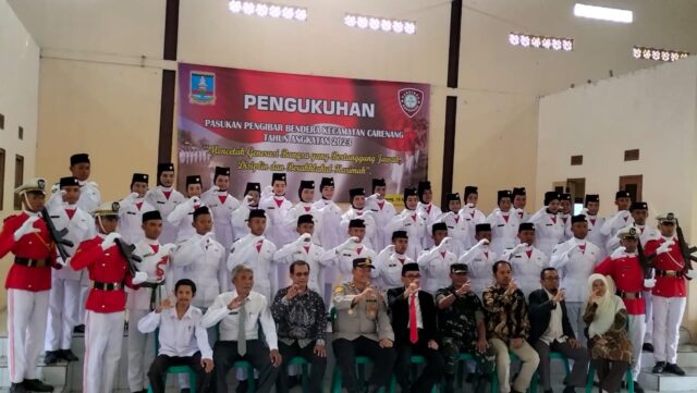 Danramil 0602-17/Carenang Hadiri Upacara Pengukuhan Paskibraka Tingkat Kecamatan Carenang
