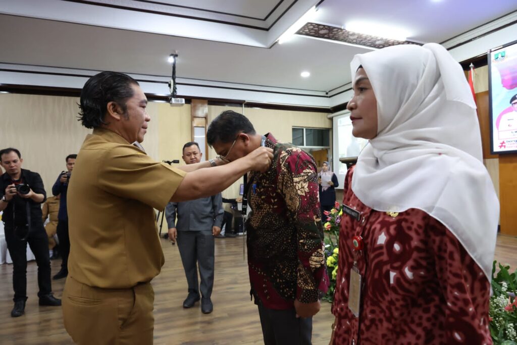 Buka PKN Tingkat II, Pj Gubernur Banten : Kuatkan Birokrasi Berdampak Buka PKN Tingkat II, Pj Gubernur Banten : Kuatkan Birokrasi Berdampak