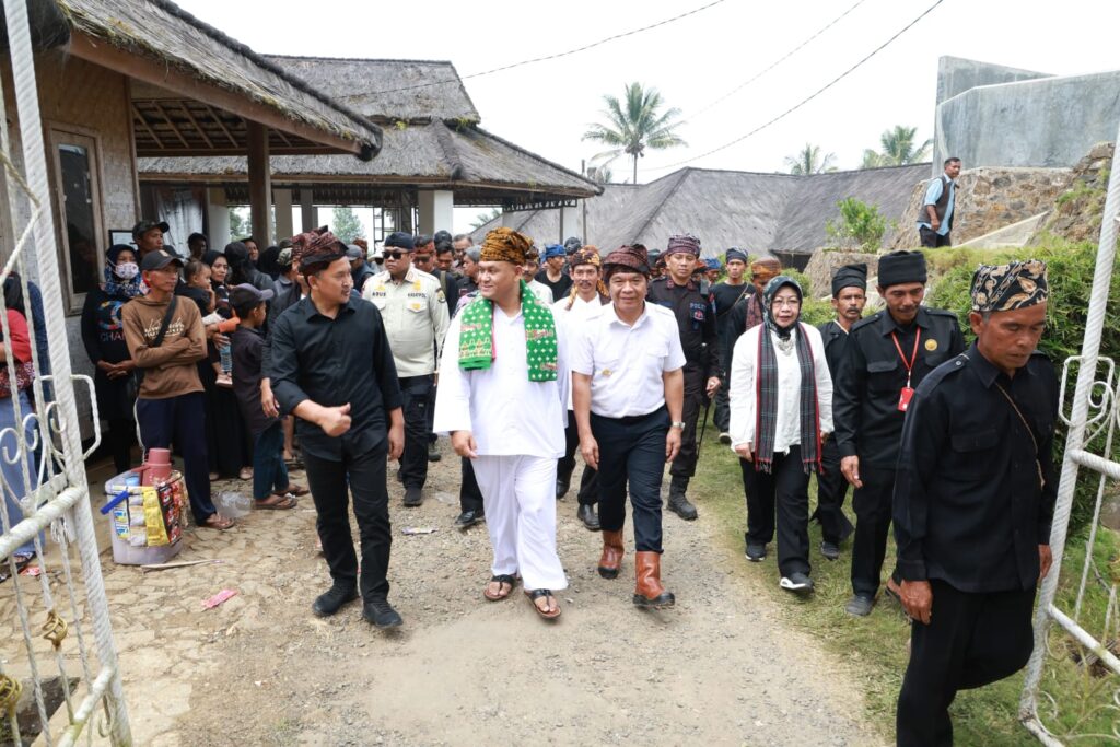 Saksikan Upacara Adat Seren Taun Kasepuhan Cisungsang, Al Muktabar: Masyarakat Cisungsang Menjaga Stabilitas Pangan Daerah