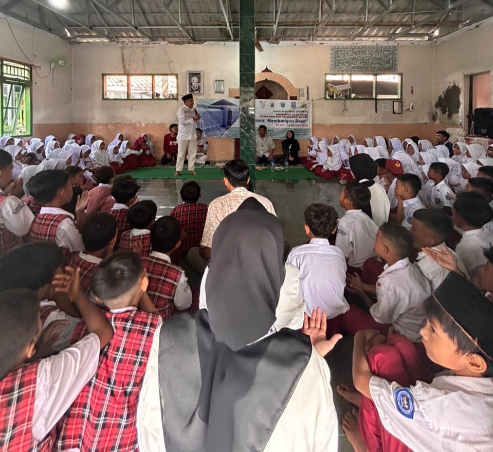 Mahasiswa Kukerta 44 Girimukti UIN Banten Gandeng Daqu Banten, Ajak Anak Cintai Al Qur’an Mahasiswa Kukerta 44 Girimukti UIN Banten Gandeng Daqu Banten, Ajak Anak Cintai Al Qur’an