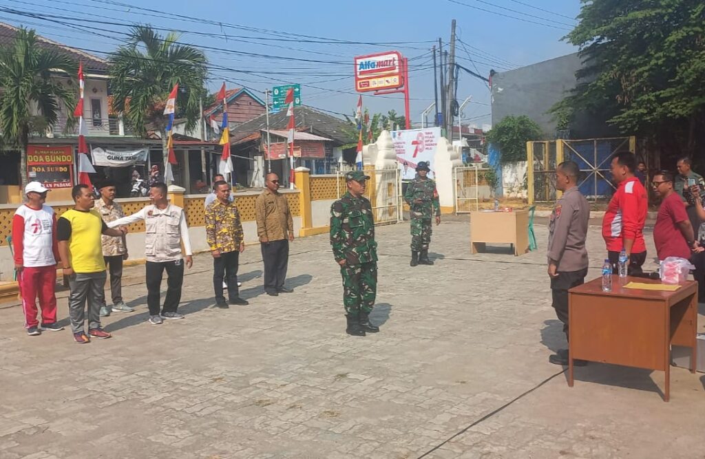 Danramil 0602-06/Kramatwatu Jadi Dewan Juri di Lomba Baris-berbaris Tingkat Kecamatan