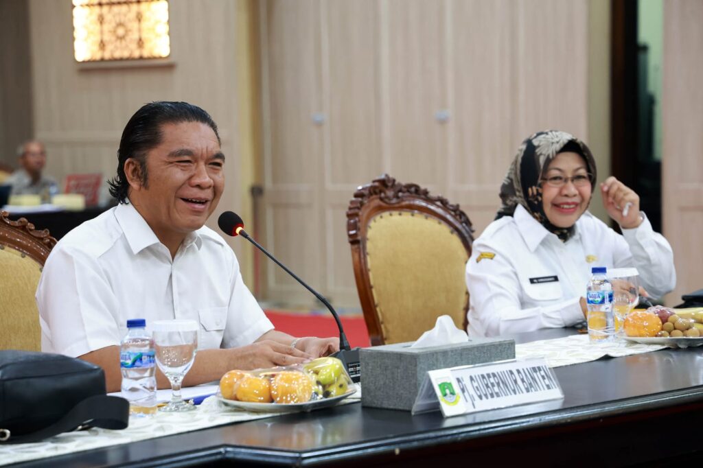 Rapim Seluruh OPD, Pj Gubernur Banten Al Muktabar: Kita Optimalkan Capaian Kinerja Rapim Seluruh OPD, Pj Gubernur Banten Al Muktabar: Kita Optimalkan Capaian Kinerja