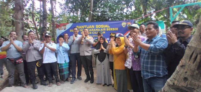 Polres Cilegon Gandeng PT MCCI Support Program Sumur Bor di Gerem Talang