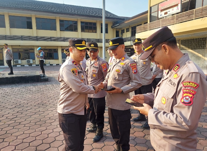 Kapolres Cilegon Polda Banten Menegaskan Tidak Ada Personil Yang Bermain Judi