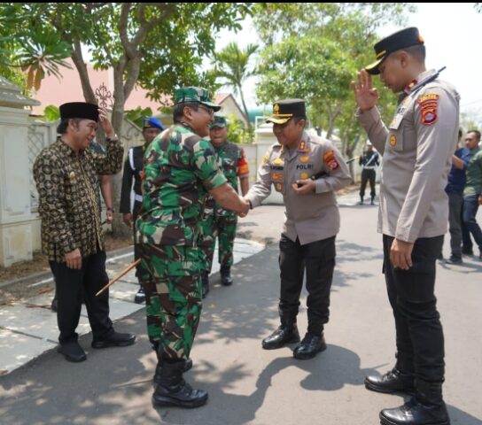 Komandan Korem 064/MY Pimpin Langsung Pengamanan Kunjungan Wapres Di Tanara