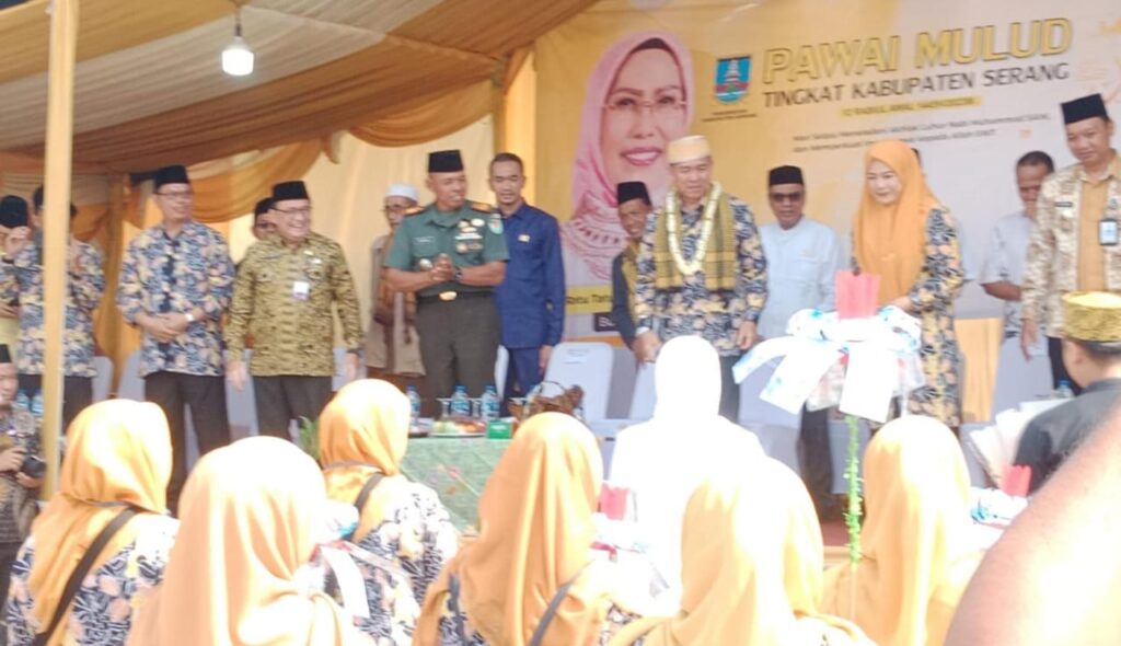 Danramil 0602-11/Tirtayasa Hadiri Pawai Maulid Nabi Muhammad SAW 1445 H Danramil 0602-11/Tirtayasa Hadiri Pawai Maulid Nabi Muhammad SAW 1445 H