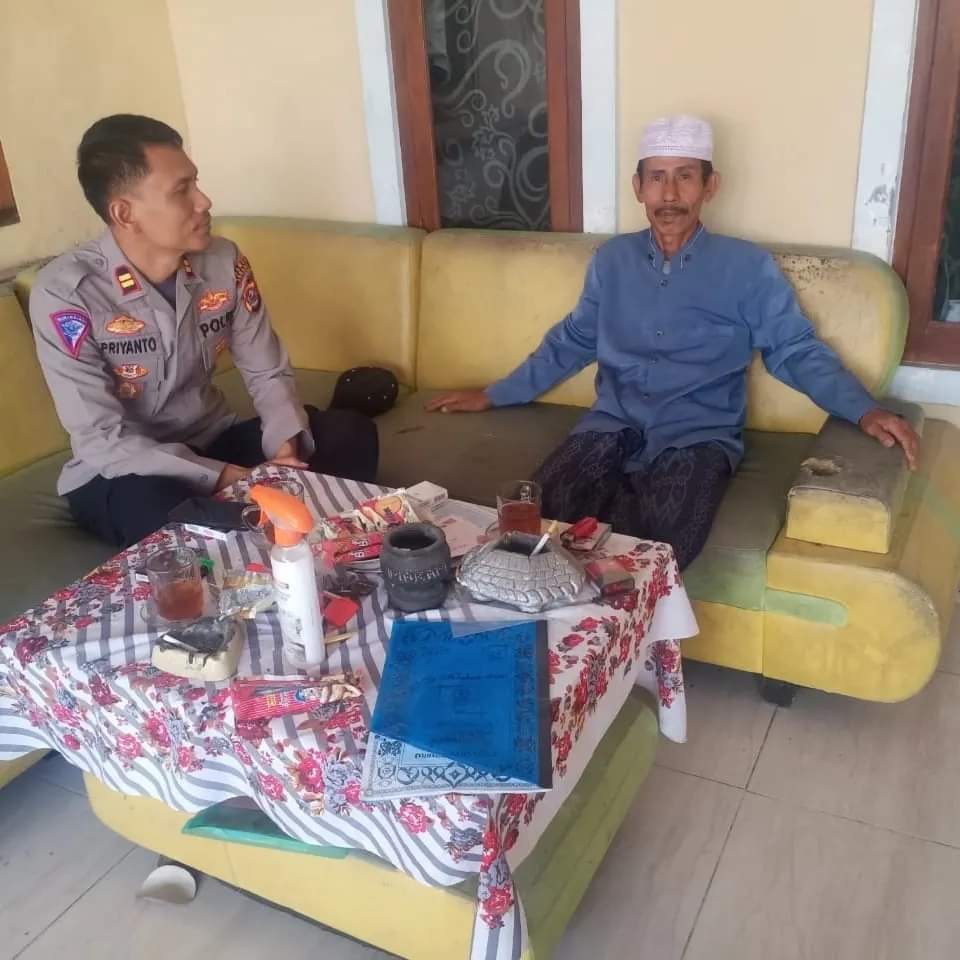 Wujudkan Harkamtibmas Wilayah, Kapolsek Pamarayan Laksanakan Program Rukun Ulama Umaro Wujudkan Harkamtibmas Wilayah, Kapolsek Pamarayan Laksanakan Program Rukun Ulama Umaro