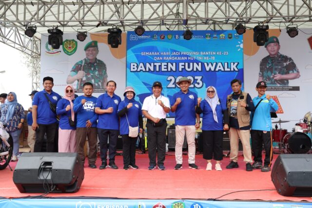 Lepas Banten Fun Walk 2023, Pj Gubernur Banten Jalan Bersama Ribuan Masyarakat