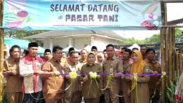 Gelar Jambore Dan Pasar Tani, Bupati : Kabupaten Serang Harus Punya Produk Unggulan Untuk Tarik Investor
