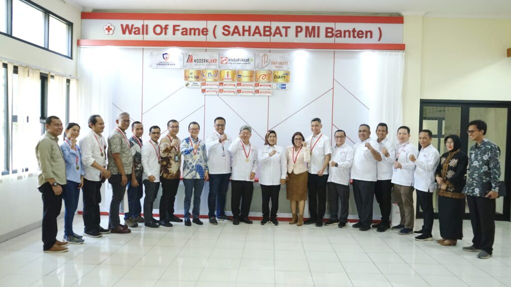 Pendonor Darah hingga Sahabat PMI Banten Diberi Penghargaan