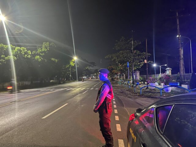 Antisipasi Gangguan Kamtibmas, Unit Patroli Kijang 903 Satsamapta Polres Serang Lakukan Patroli Dialogis