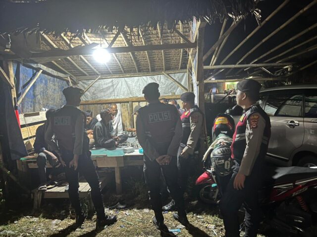 Unit Patroli Kijang 903 Satsamapta Polres Serang Cegah Gangguan Kamtibmas Dengan ‘Ngariung’