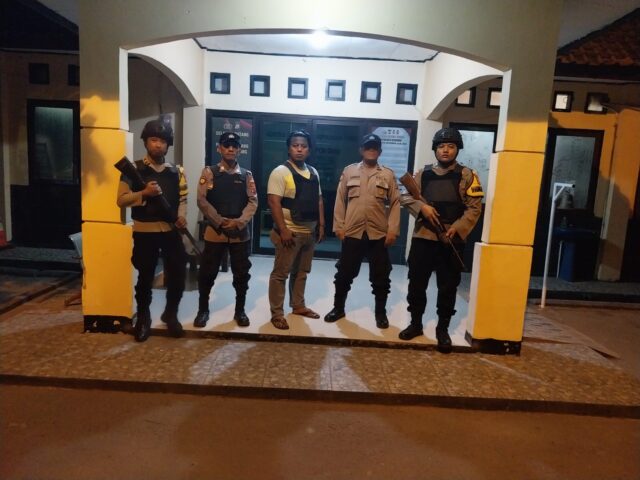 Cegah Gangguan Keamanan, Polsek Pontang Tingkatkan Penjagaan Mako di Malam Hari
