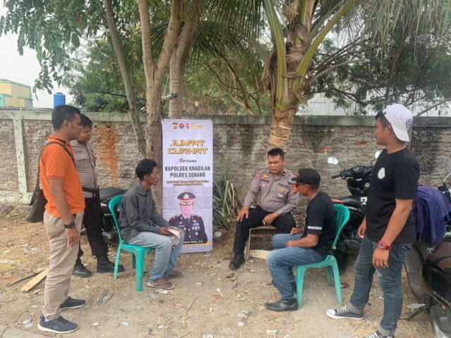 Polsek Kragilan Gelar Acara Jum’at Curhat Untuk Dengar Keluh Kesah Masyarakat Kragilan