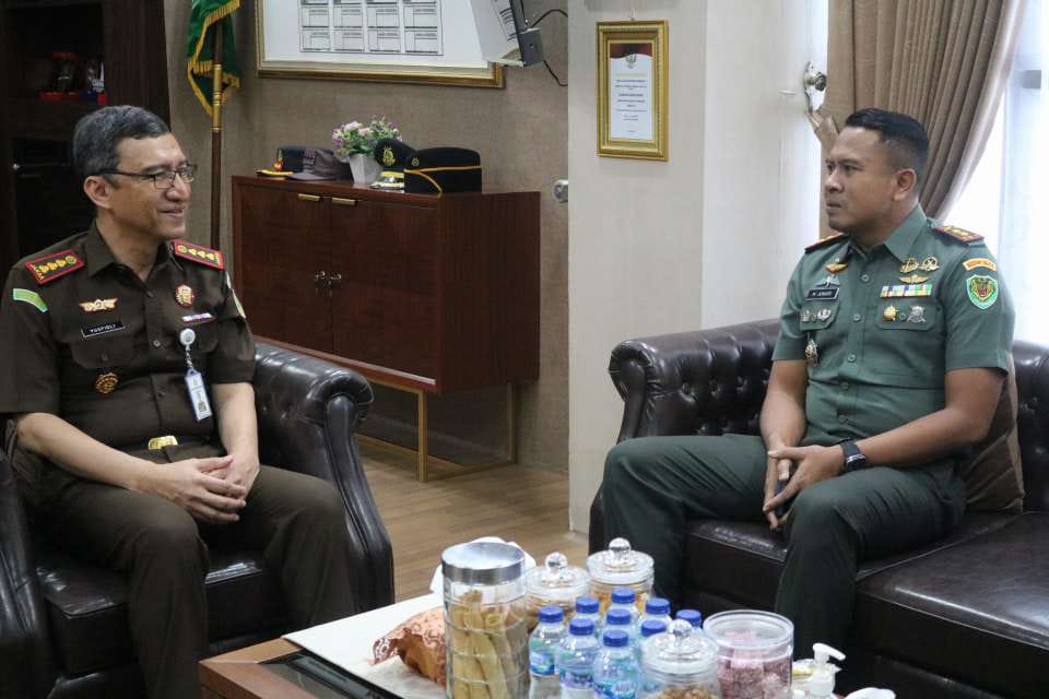 Mantapkan Sinergitas, Dandim 0602/Serang Kunjungi Kajari Mantapkan Sinergitas, Dandim 0602/Serang Kunjungi Kajari