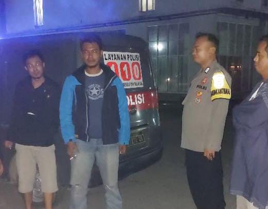 Giat KRYD, Kanit Reskrim dan Anggota Bhabinkamtibmas Polsek Jawilan laksanakan Patroli Malam