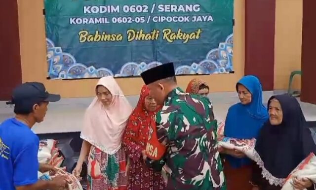 Bentuk Kepedulian, Koramil 0602-05/Cipocok Jaya Berikan Bantuan Sosial 170 Sak Beras