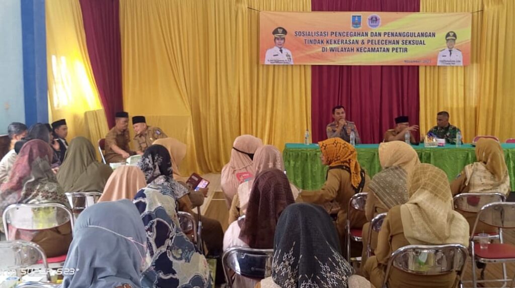 Danramil 0602-08/Petir Ikuti Sosialisasi Pencegahan Tindak Kekerasan Seksual Danramil 0602-08/Petir Ikuti Sosialisasi Pencegahan Tindak Kekerasan Seksual