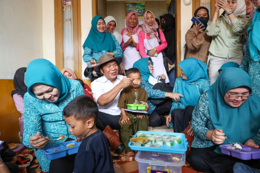 Pj Gubernur Banten Anak-Anak Menjadi Tanggung Jawab Kita Bersama untuk Berkualitas di Masa Depan Pj Gubernur Banten Anak-Anak Menjadi Tanggung Jawab Kita Bersama untuk Berkualitas di Masa Depan