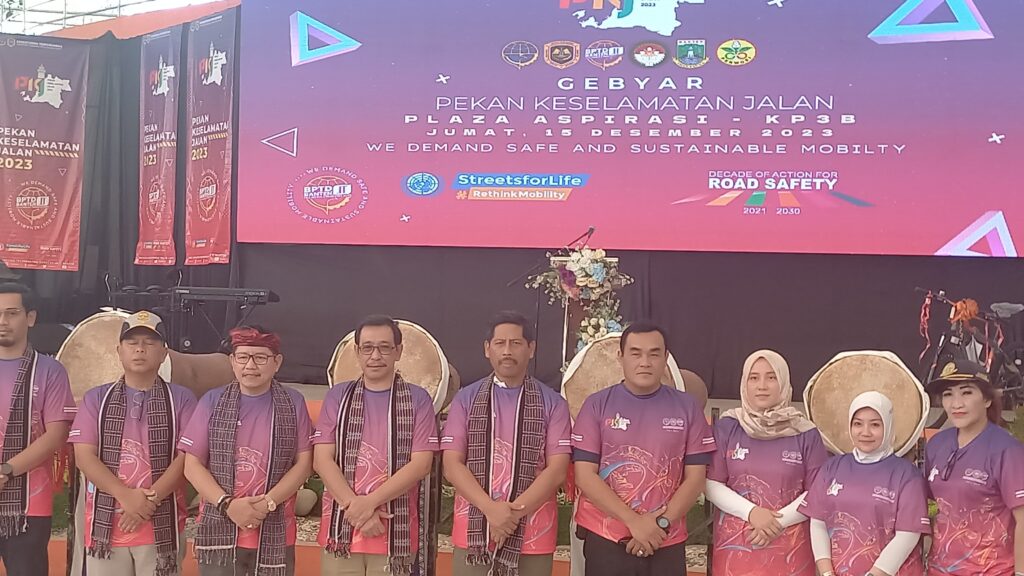 Pemprov Banten Dorong Peran Masyarakat Dalam Tingkatkan Angka Keselamatan Jalan Pemprov Banten Dorong Peran Masyarakat Dalam Tingkatkan Angka Keselamatan Jalan