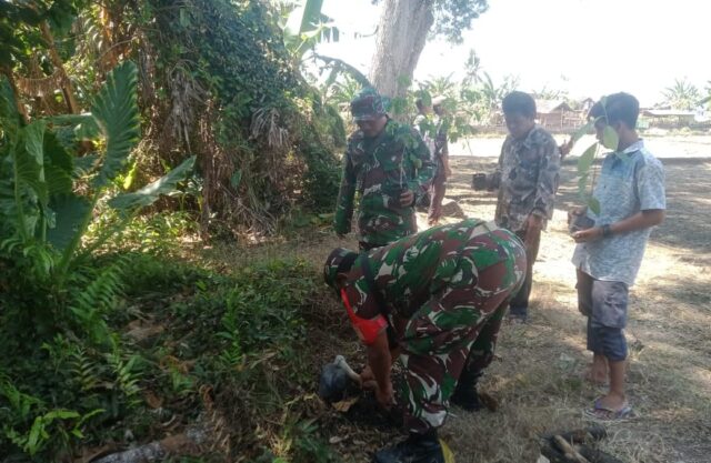 Cegah Bencana Alam, Koramil 0602-02/Kasemen Laksanakan Karbak Penanaman Pohon