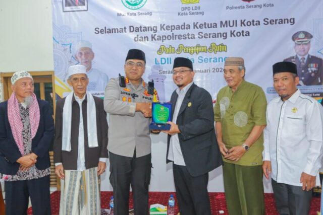 Kapolresta Serang Kota dan Ketua MUI Kota Serang Hadiri Pengajian Rutin LDII