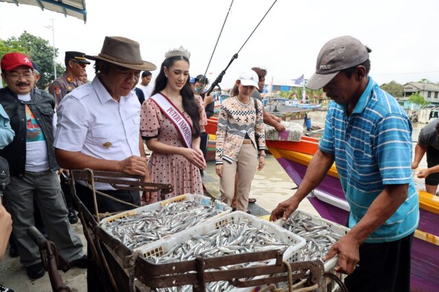 Berdialog Dengan Nelayan, Al Muktabar Gaungkan Laut Sehat Indonesia Sejahtera