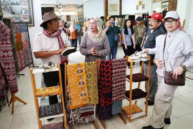 Batik Banten, Al Muktabar: Memperkenalkan Sejarah dan Budaya Banten