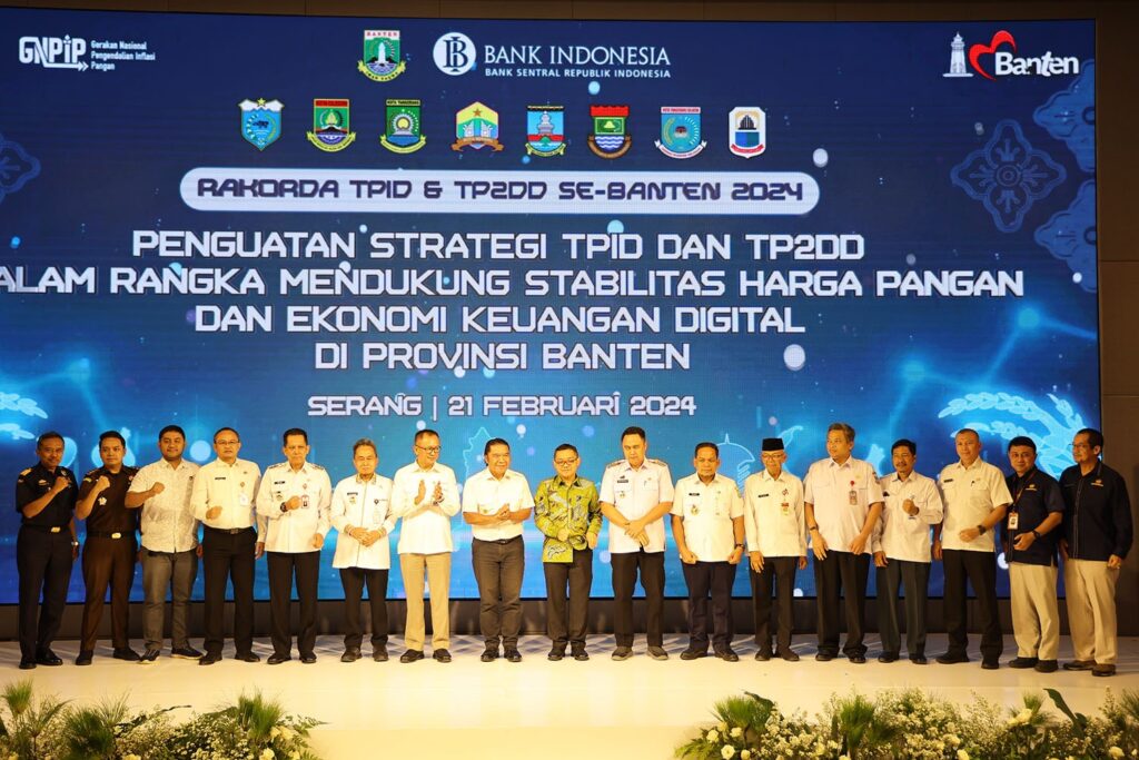 Pj Gubernur Al Muktabar : Kebijakan Fiskal Pemprov Banten Untuk Kemanfaatan Masyarakat Pj Gubernur Al Muktabar : Kebijakan Fiskal Pemprov Banten Untuk Kemanfaatan Masyarakat