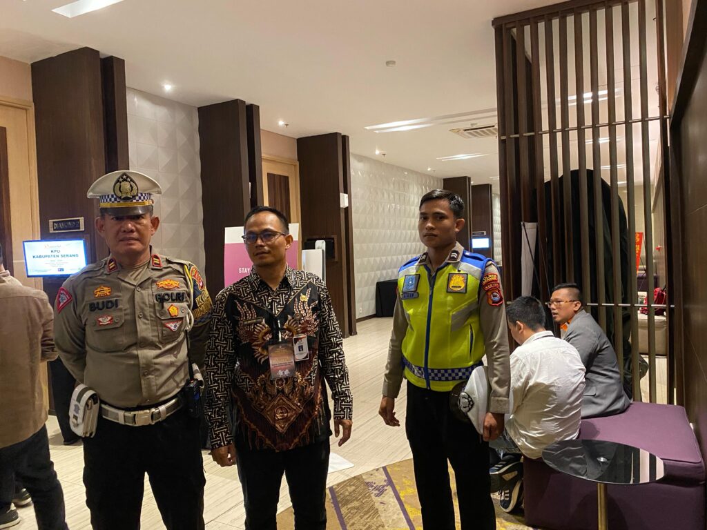 Polres Serang Gelar Pengamanan Rekapitulasi Penghitungan Suara Hasil Pemilu 2024 Tingkat Kabupaten