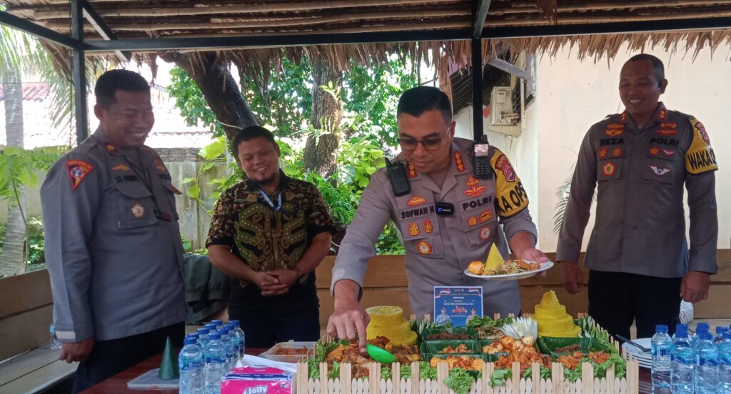 Rayakan HPN Tahun 2024, Kombespol Sofwan : Mari Bersinergi Merawat Keutuhan Bangsa Rayakan HPN Tahun 2024, Kombespol Sofwan : Mari Bersinergi Merawat Keutuhan Bangsa