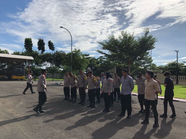 Ops Mantap Brata Maung 2023-2024, Polres Serang Laksanakan Apel Pagi dan Pengecekan Personil