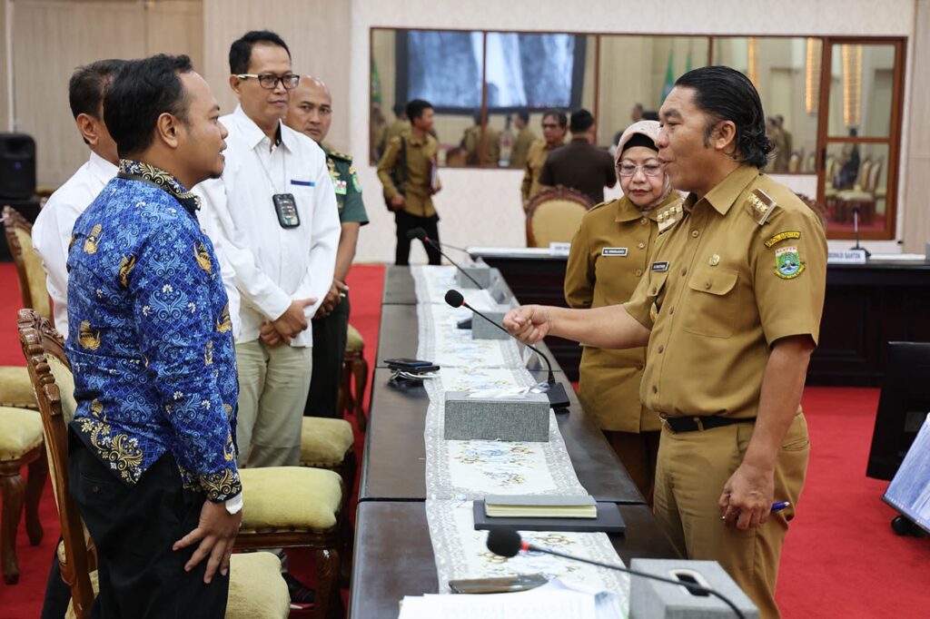 Pemprov Banten Siapkan Langkah Antisipasi Kenaikan Harga Bahan Pokok Selama Ramadhan 2024 Pemprov Banten Siapkan Langkah Antisipasi Kenaikan Harga Bahan Pokok Selama Ramadhan 2024