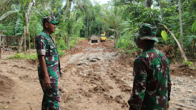 Dandim 0602/Serang Cek Hasil Kegiatan TMMD ke 119