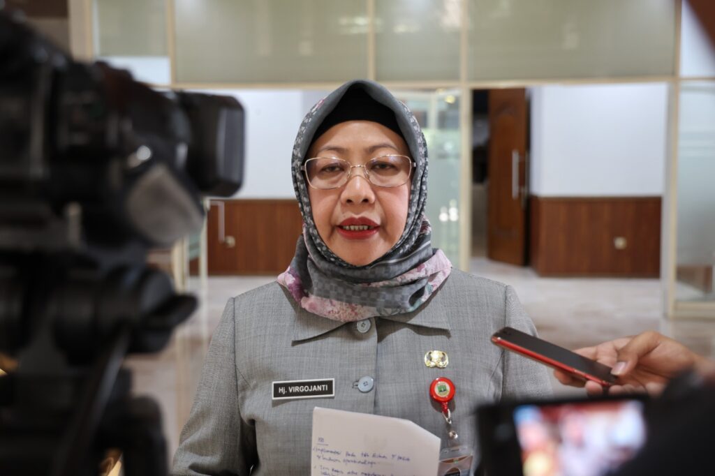 Pj Sekda Virgojanti: Pemprov Banten Sambut Baik Perda Pemajuan Kebudayaan Daerah Pj Sekda Virgojanti: Pemprov Banten Sambut Baik Perda Pemajuan Kebudayaan Daerah