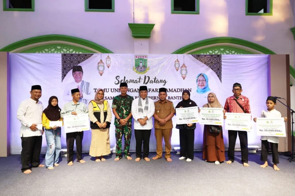 Safari Ramadan 1445 H, Al Muktabar : Pemprov Banten Terus Tingkatkan Kesejahteraan Masyarakat Safari Ramadan 1445 H, Al Muktabar : Pemprov Banten Terus Tingkatkan Kesejahteraan Masyarakat