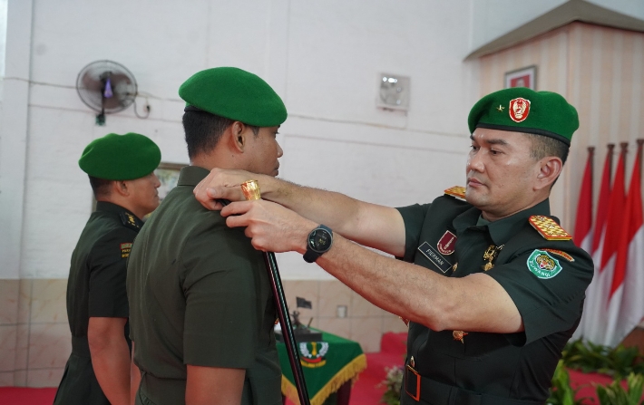 Pimpin Serah Terima Dandim 0603/Lebak, Brigjen TNI Fierman: Regenerasi Kepemimpinan Penting dalam Mendukung Roda Organisasi