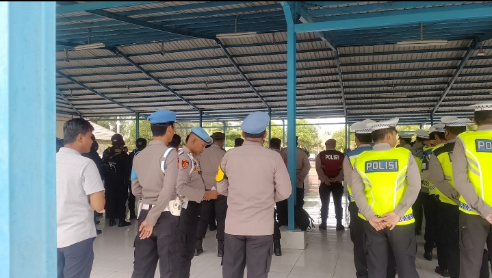 Polda Banten Gelar Apel Gabungan Pam RI 2 di Tanara Kabupaten Serang Polda Banten Gelar Apel Gabungan Pam RI 2 di Tanara Kabupaten Serang